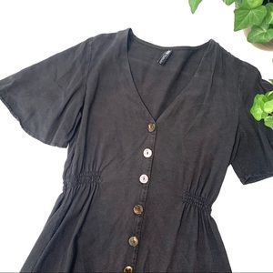 Flutter sleeve button down dress